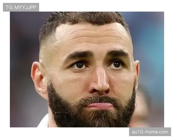 本泽马职业生涯回顾：从里昂新星到金球先生 专业做球能力依然突出